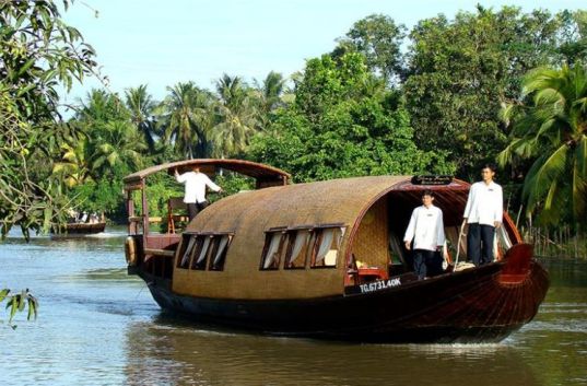 Song Xanh Sampan